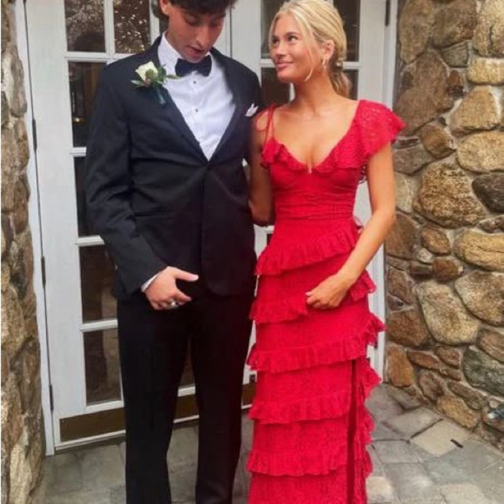 Elegant Red Ruffled Dress